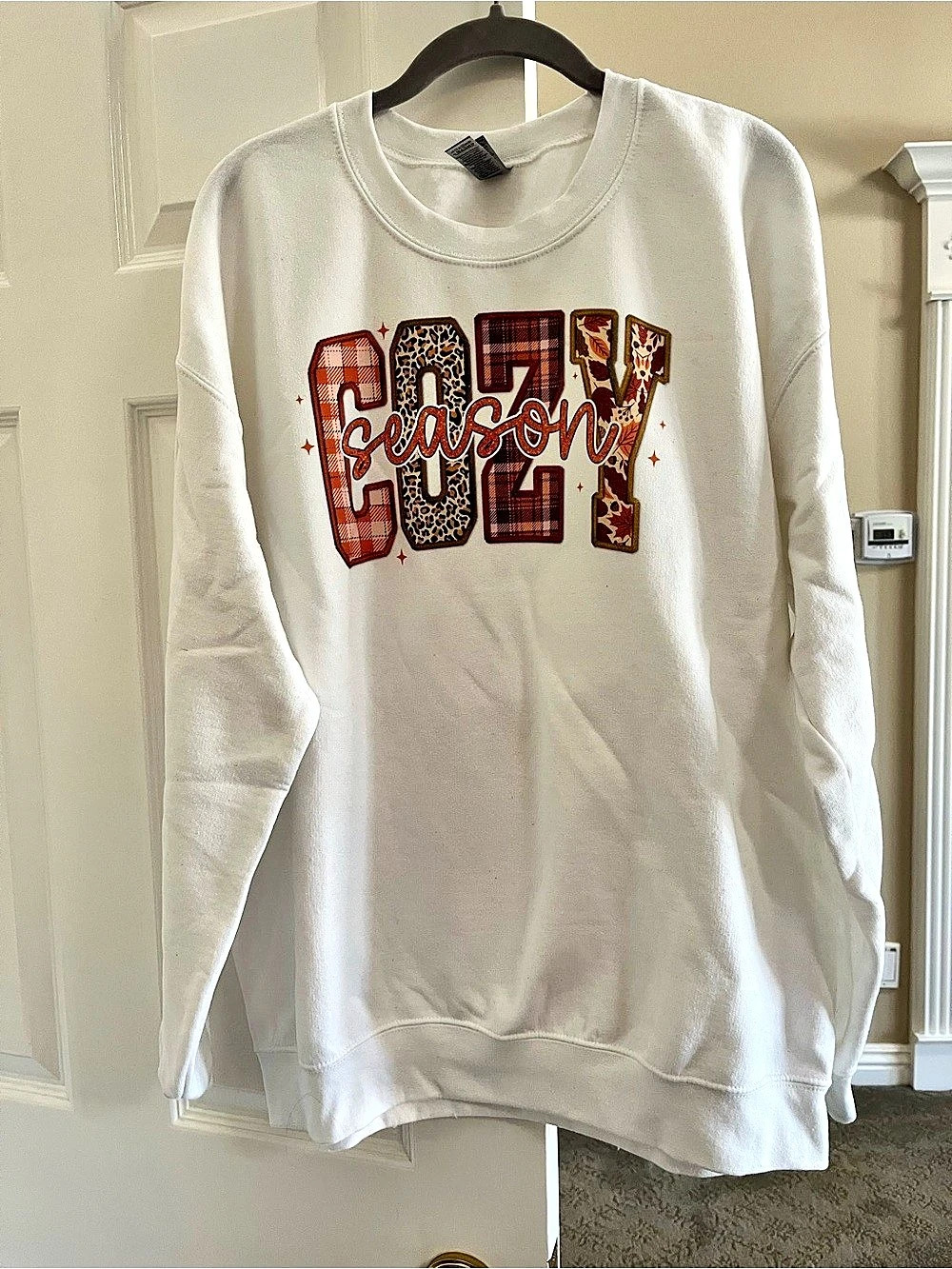 Gildan Heavy Blend Crewneck Sweatshirt Plaid Fall Cozy Season Large